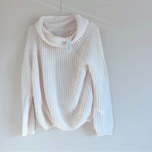 New big white sweater